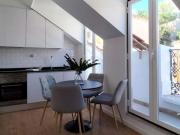 Apartamento T2 com Vista de Rio – Zona Santa Apolónia /...