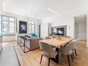 Apartamento T2 com vista, Chiado, Lisboa