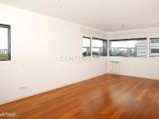 Apartamento T2 com Vista para o Mar em Lisboa 1600