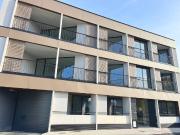 Apartamento T2 como novo perto do Centro Comercial...