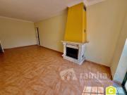 Apartamento T2 completamente remodelado e pronto a...