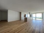 Apartamento T2 Cond. Fechado c/varandas 16 m2 Jardim...