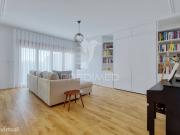 Apartamento T2 de Elegncia Contempornea Colinas do Cruzeiro