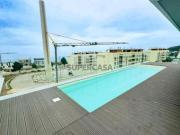 Apartamento T2 com piscina e vistas mar