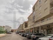 Apartamento T2 de Prestígio no Bairro Novo com Vista Rio...