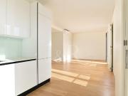 Apartamento T2 duplex com garagem e varanda, no Campo...