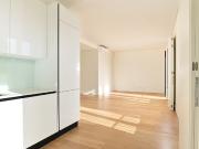 Apartamento T2 duplex com garagem e varanda, no Campo Grande