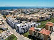 Apartamento T2 Duplex com piscina e jardim a poucos...