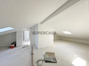 Apartamento T2 Duplex Novo C/ Varanda Santa Marta do Pinhal