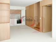 Apartamento T2 Duplex Novo Rua Pedro Hispano