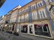 Apartamento T2 Duplex para venda no centro de Viana do...