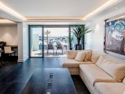 Apartamento T2 duplex remodelado na Marina de Vilamoura...