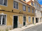 Apartamento T2 duplex totalmente remodelado na Tv. da...