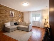 Apartamento T2 em Alcoitão – Luminoso, Funcional e com...