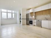 Apartamento T2 em Areeiro