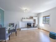 Apartamento T2 em Bucelas, Loures
