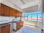 Apartamento T2 em Carnaxide e Queijas