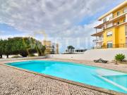 Apartamento T2 em Condomínio com piscina e churrasqueira...