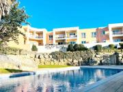 Apartamento T2 em Condomínio com Piscina Alcabideche