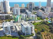 Apartamento T2 em Condomínio com Piscina na Praia da Rocha