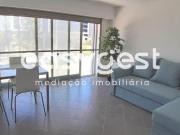 Apartamento T2 em Condomínio Privado com Piscina em Portimão