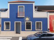 Apartamento T2 em condomnio privado com dois terraos em Ovar