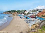 Apartamento T2 em construo a 1.000 m da praia Olhos de gua