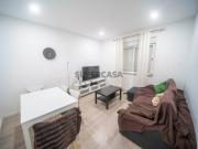 Apartamento T2 em Póvoa de Santa Iria e Forte da Casa