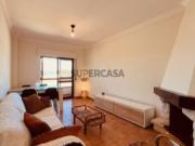 Apartamento T2 em Queluz e Belas