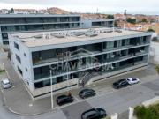 Apartamento T2 em Rés do Chão elevado situado na...