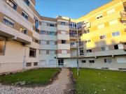 Apartamento T2 em Rio de Mouro