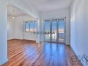 Apartamento T2 em S.Maria e S.Miguel, S.Martinho,...