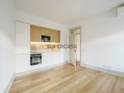 Apartamento T2, em São Vicente, Lisboa