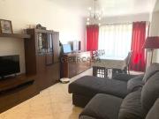 Apartamento T2 em Sacavém com Garagem e Vista para a Cidade