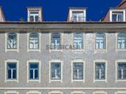 Apartamento T2 em Santa Maria Maior