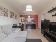 Apartamento T2 em Santo António dos Cavaleiros e Frielas