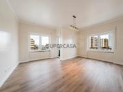 Apartamento T2 em Santo Onofre e Serra do Bouro