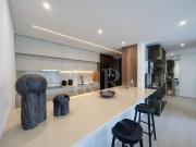 Apartamento T2 espaçoso, com estacionamento, Flor de Sal...