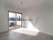 Apartamento T2 exclusivo no último piso do Edifício...