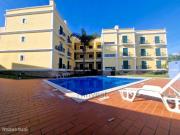 Apartamento T2 com Garagem e Piscina Ferragudo