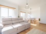 Apartamento T2 Jardins da Parede vista mar e terraço...