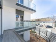 Apartamento T2 junto ao mercado 200 mts da praia
