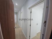 Apartamento T2 junto ao Parque Central, totalmente...