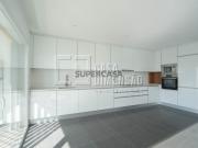 Apartamento T2 localizado na zona de Santa Marta do...