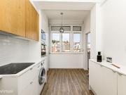 Apartamento T2 luminoso e totalmente remodelado Rua...