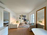 Apartamento T2 mobilado e com varanda no centro de Cascais