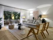 APARTAMENTO T2, MOBILADO E EQUIPADO, COM TERRAÇO,...