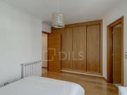 Apartamento T2 mobilado em condomínio com piscina, em...