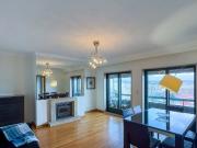 Apartamento T2 mobilado na Avenida da República