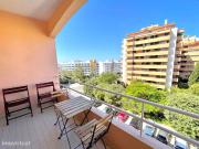 Apartamento T2 mobilado na prestigiada zona da Guia, a...